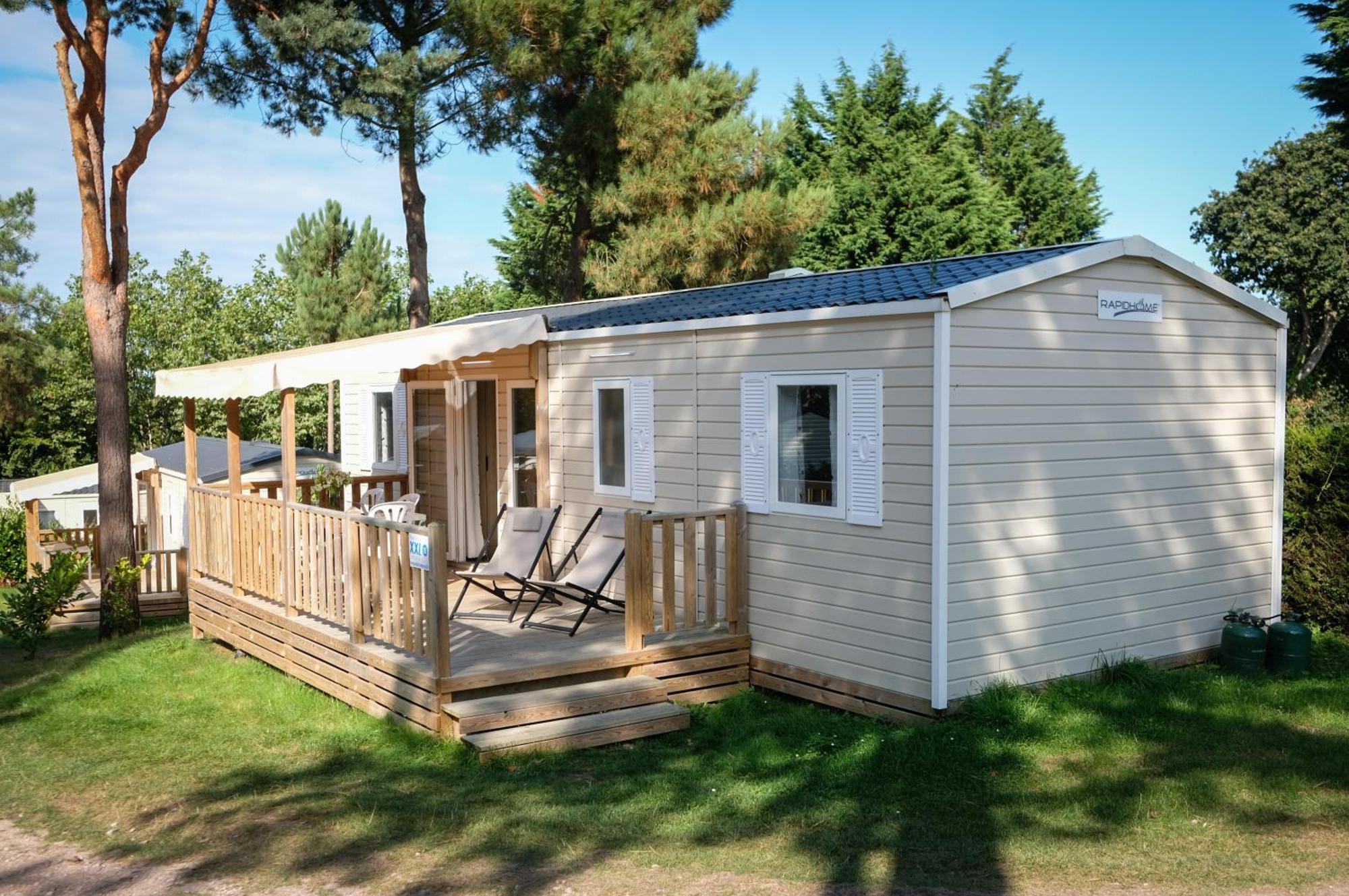 Mobil Home Xxl 4 Chambres - Camping Le Viaduc Мийо Екстериор снимка